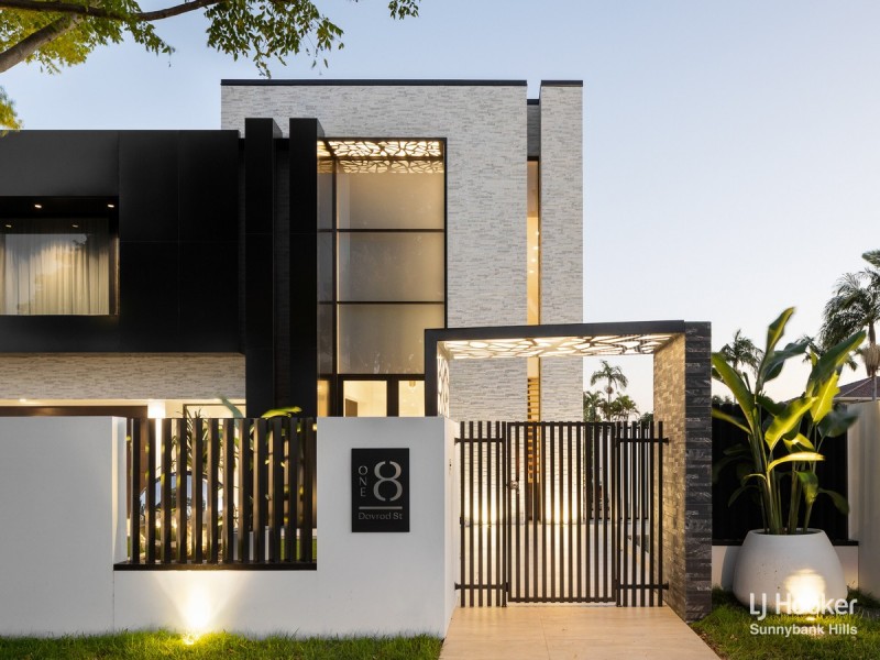 18 Davrod Street, Robertson QLD 4109