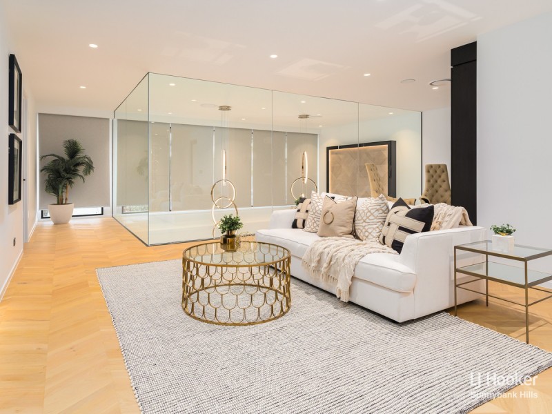 18 Davrod Street, Robertson QLD 4109