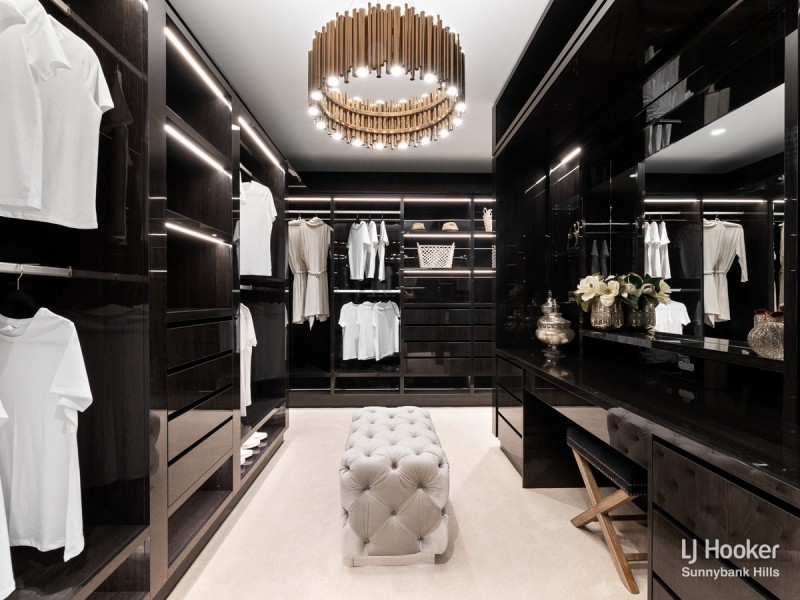 18 Davrod Street, Robertson QLD 4109