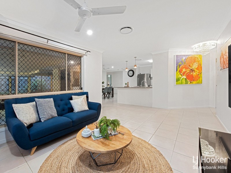 9 Hira Close, Calamvale QLD 4116