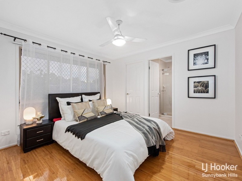 9 Hira Close, Calamvale QLD 4116