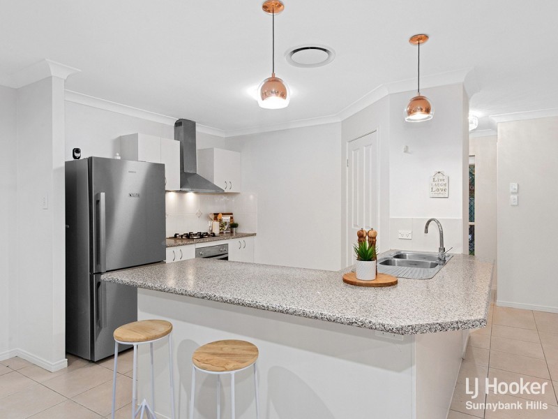 9 Hira Close, Calamvale QLD 4116