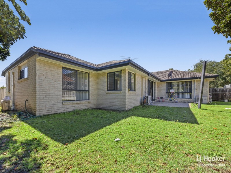 5 Kinchega Circuit, Parkinson QLD 4115