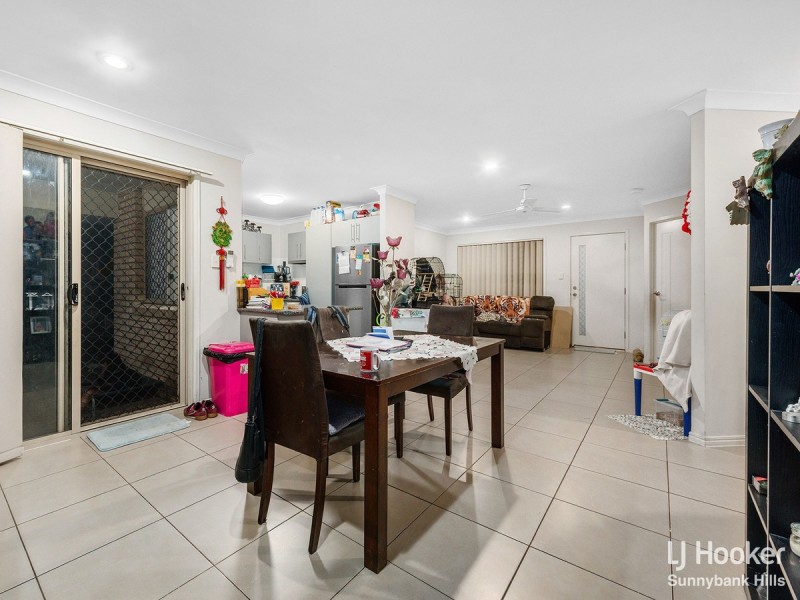 20 Ashmore Close, Marsden QLD 4132