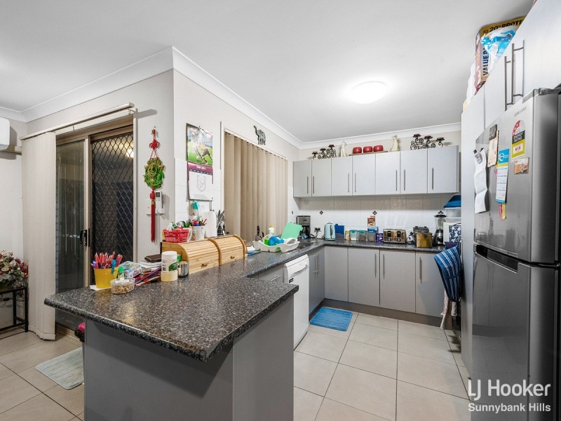 20 Ashmore Close, Marsden QLD 4132