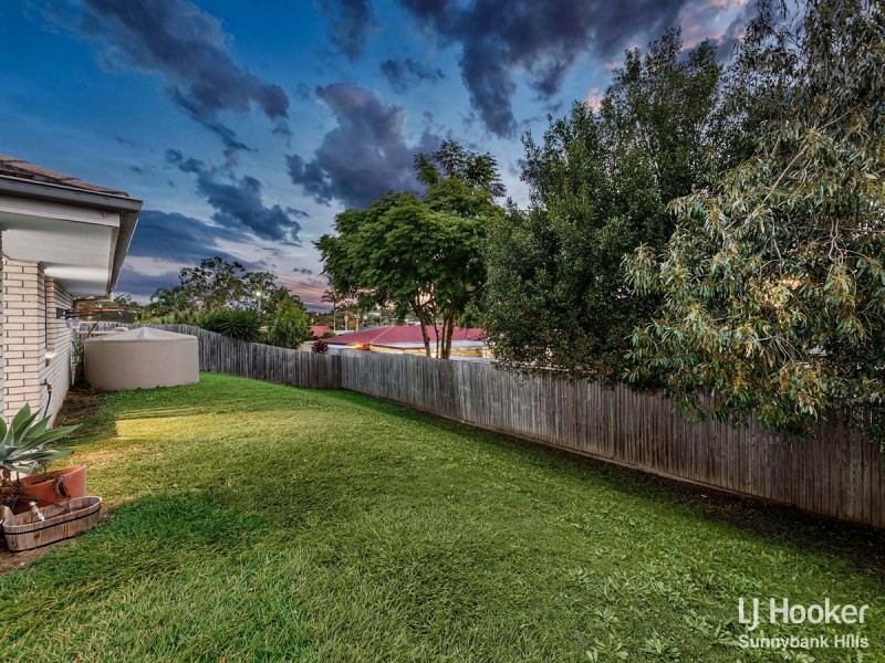 20 Ashmore Close, Marsden QLD 4132