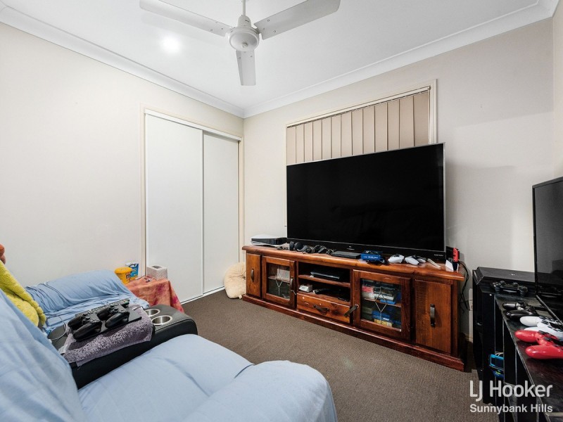20 Ashmore Close, Marsden QLD 4132