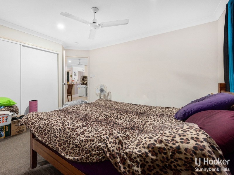 20 Ashmore Close, Marsden QLD 4132
