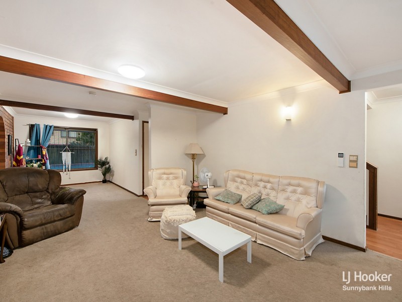 44 Romulus Street, Robertson QLD 4109