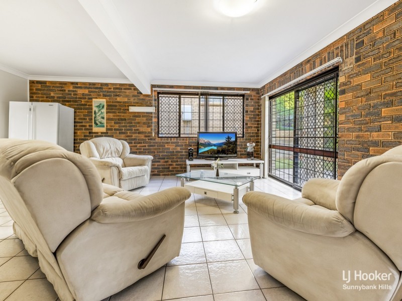 54 Kidd Street, Robertson QLD 4109