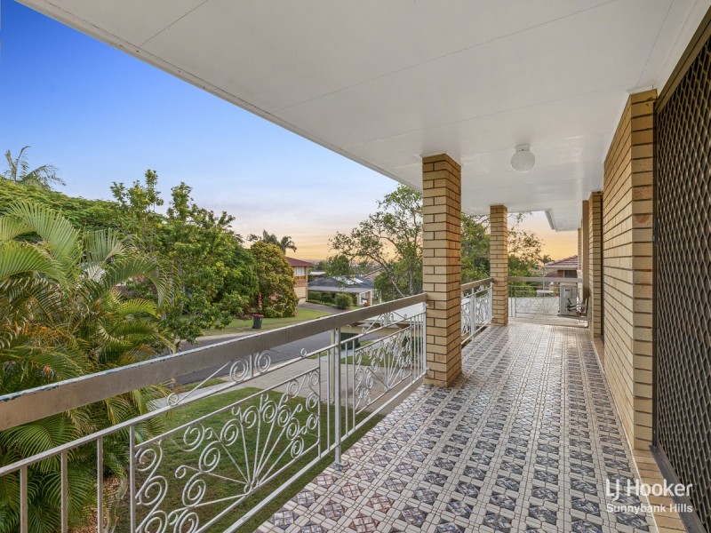 54 Kidd Street, Robertson QLD 4109