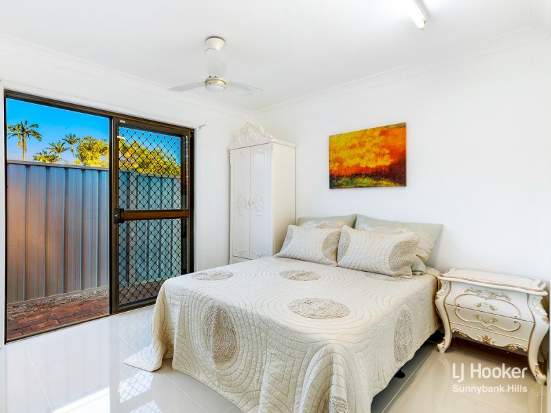 12 Angophora Street, Robertson QLD 4109