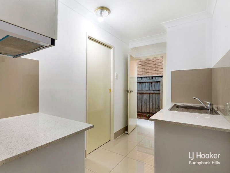 12 Angophora Street, Robertson QLD 4109