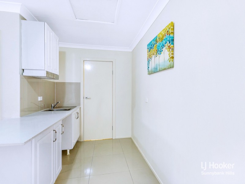 12 Angophora Street, Robertson QLD 4109