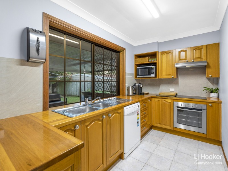 28 Maroo Street, Eight Mile Plains QLD 4113