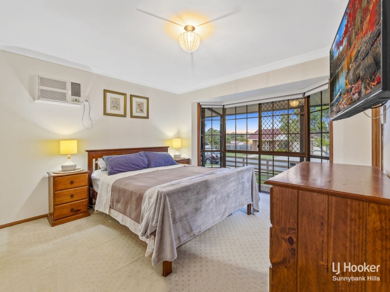 28 Maroo Street, Eight Mile Plains QLD 4113