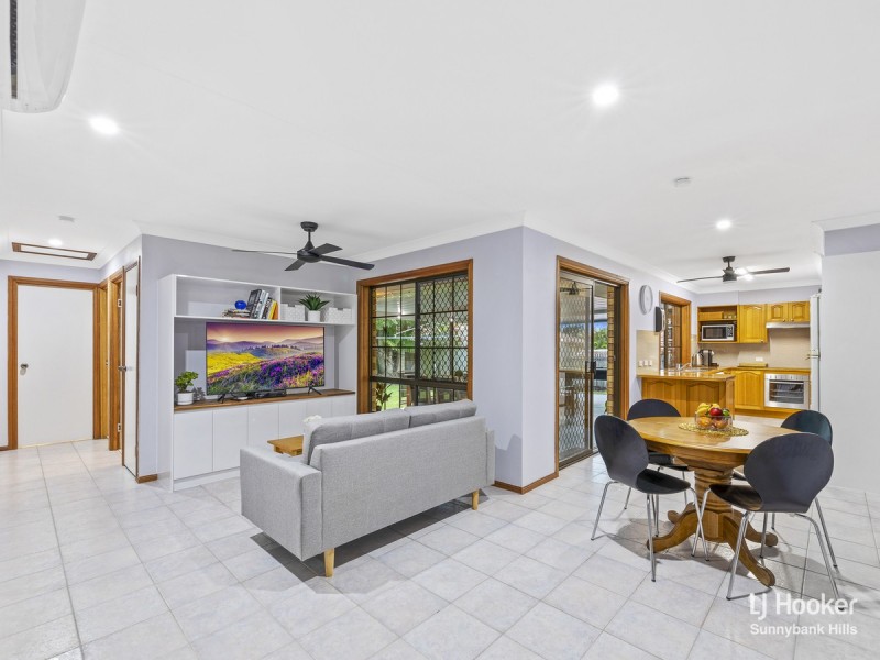 28 Maroo Street, Eight Mile Plains QLD 4113