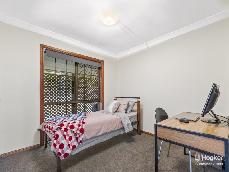 28 Maroo Street, Eight Mile Plains QLD 4113