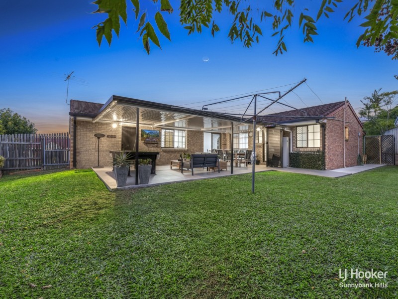 28 Maroo Street, Eight Mile Plains QLD 4113