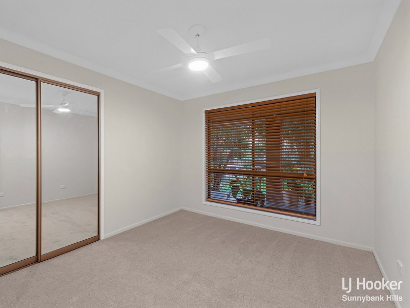 325 Mount Gravatt-Capalaba Road, Wishart QLD 4122