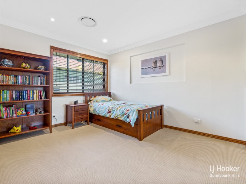 11 Janda Street, Robertson QLD 4109