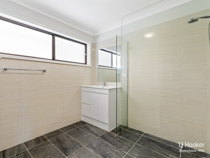 12 Gaillardia Street, Macgregor QLD 4109