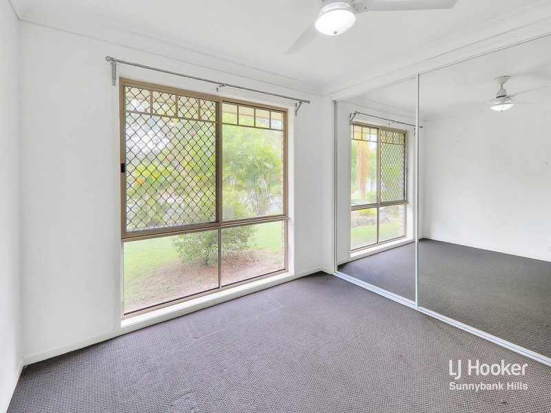47 Regency Drive, Regents Park QLD 4118