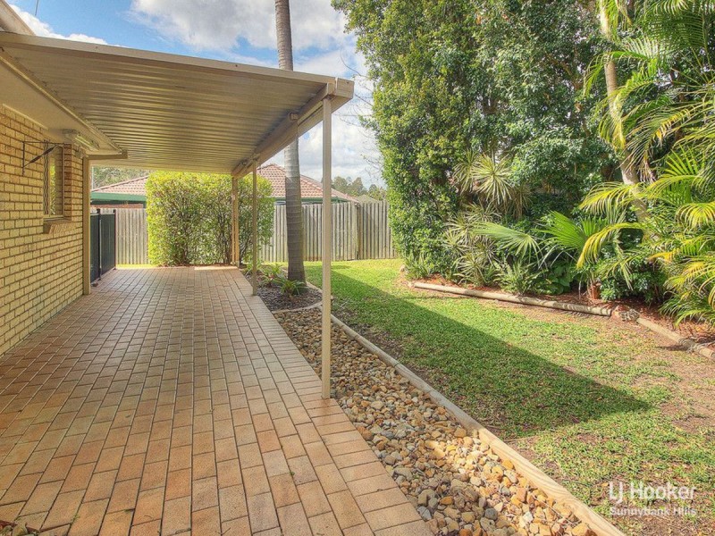 47 Regency Drive, Regents Park QLD 4118