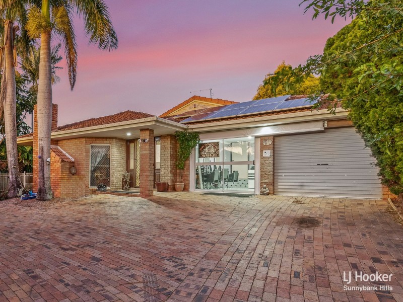 20 Hoover Court, Stretton QLD 4116