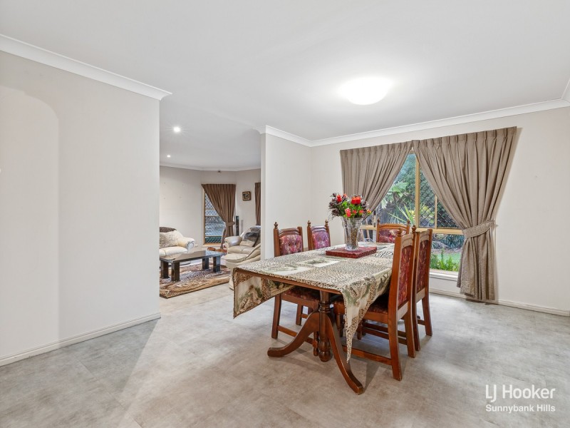 20 Hoover Court, Stretton QLD 4116