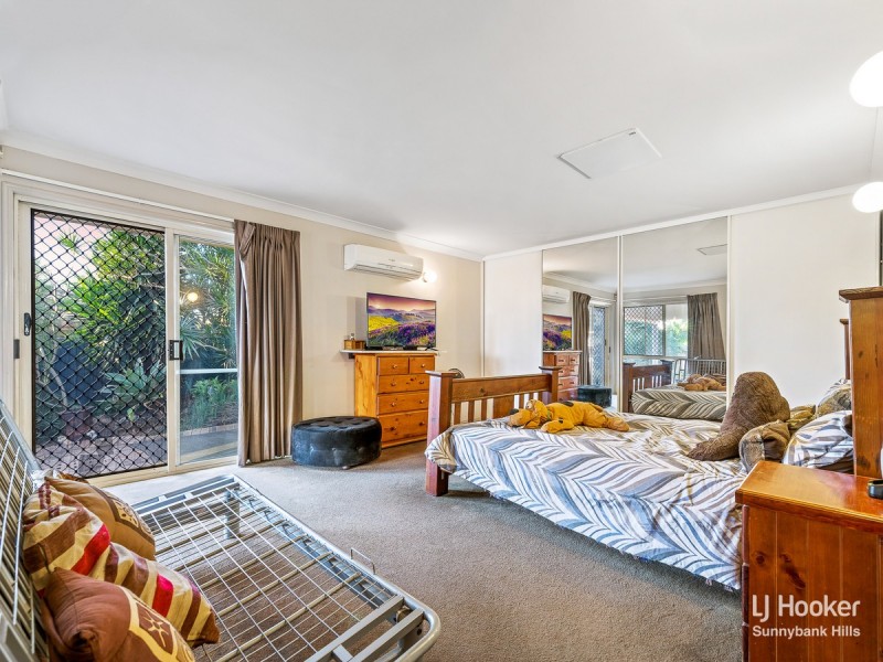 20 Hoover Court, Stretton QLD 4116