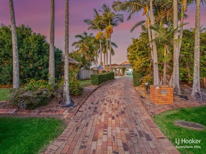 20 Hoover Court, Stretton QLD 4116