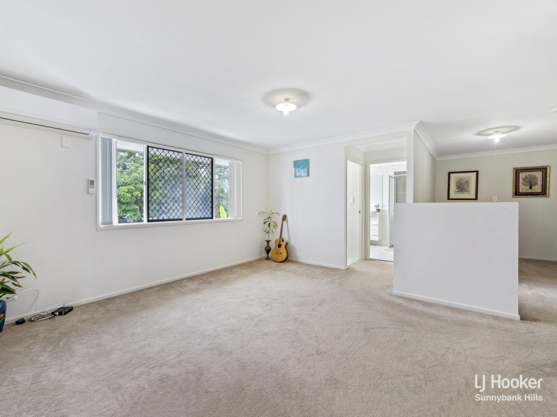 43 Myra Street, Kingston QLD 4114