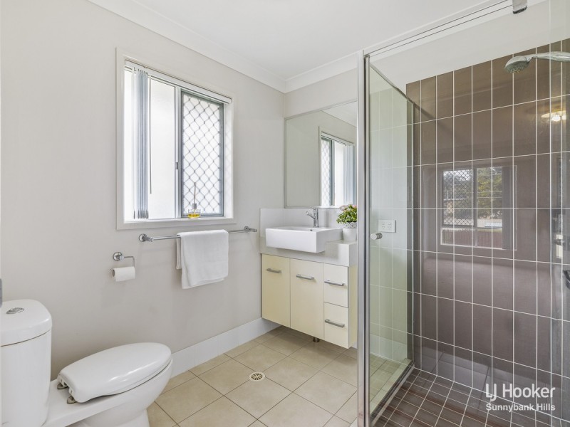 43 Myra Street, Kingston QLD 4114