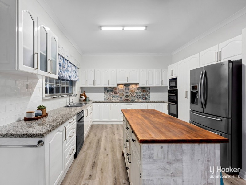 6 Idris Court, Calamvale QLD 4116