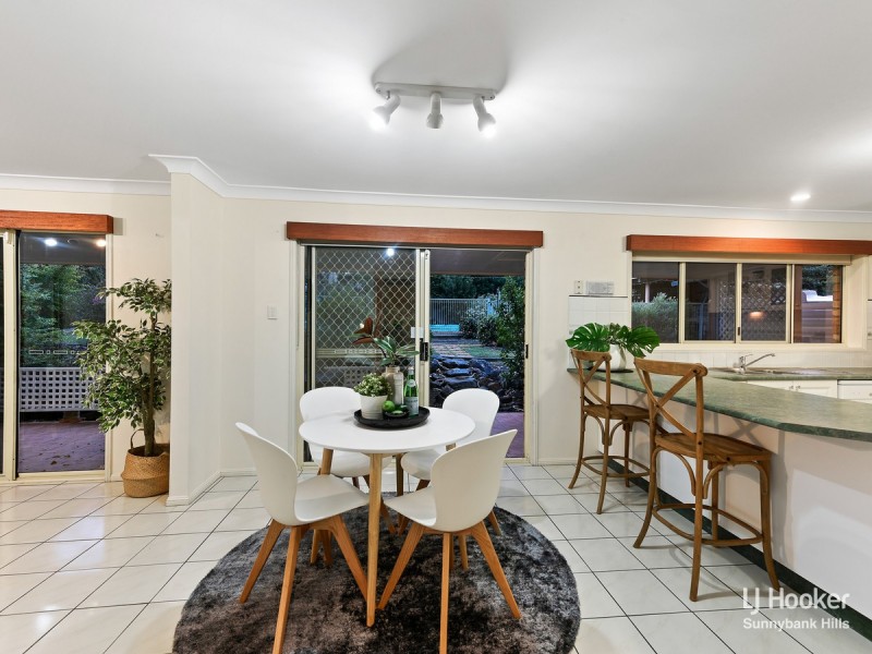 52 Bordeaux Street, Eight Mile Plains QLD 4113