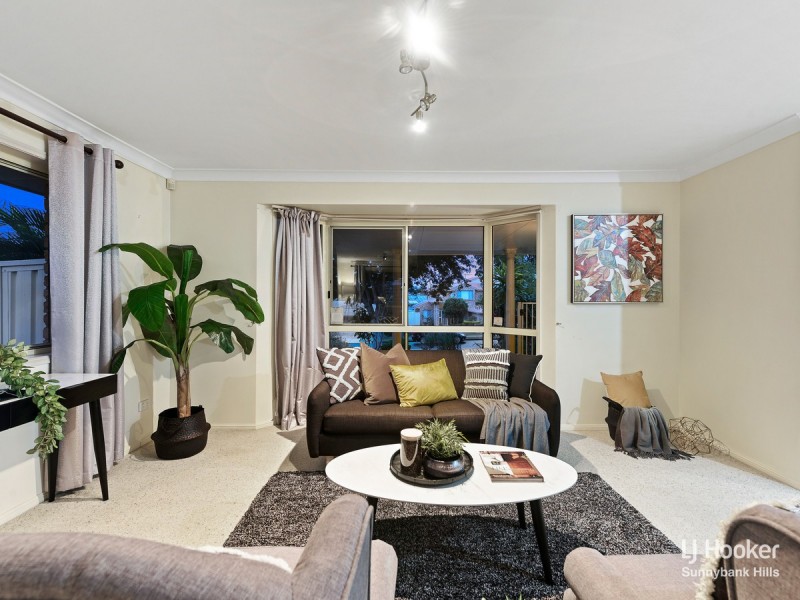 52 Bordeaux Street, Eight Mile Plains QLD 4113