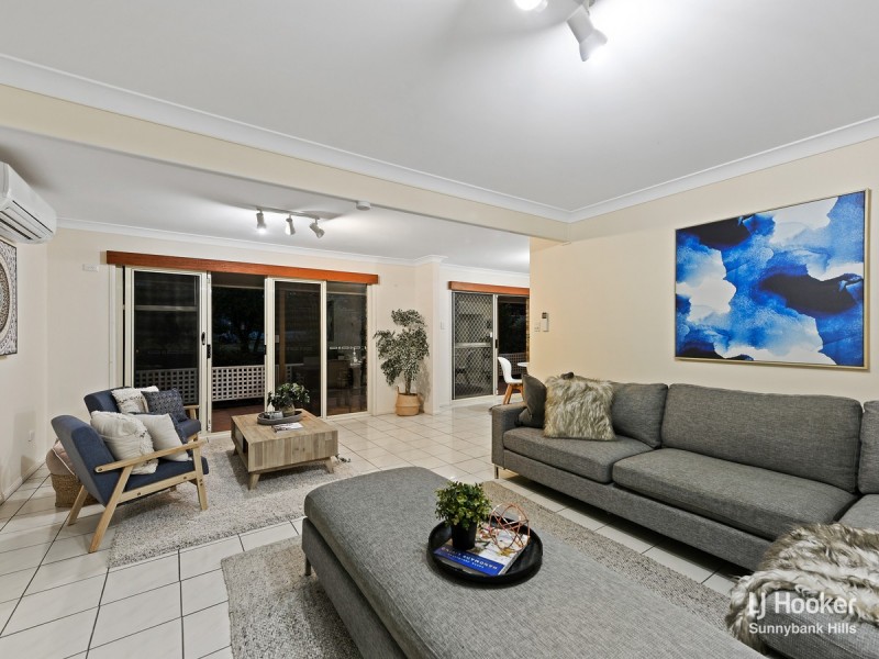 52 Bordeaux Street, Eight Mile Plains QLD 4113