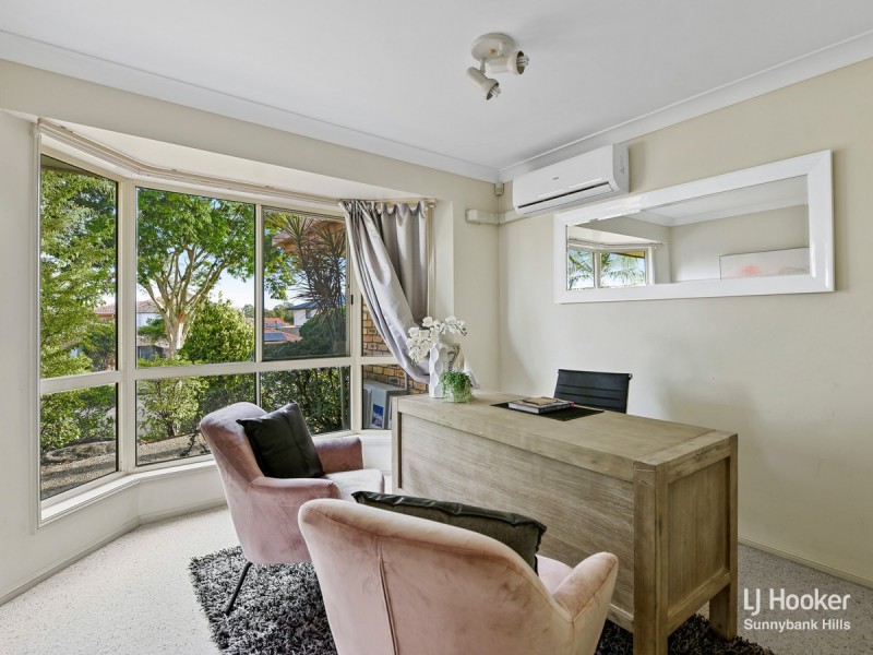 52 Bordeaux Street, Eight Mile Plains QLD 4113