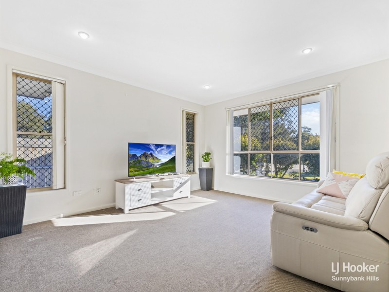 1 Simveesh Street, Calamvale QLD 4116