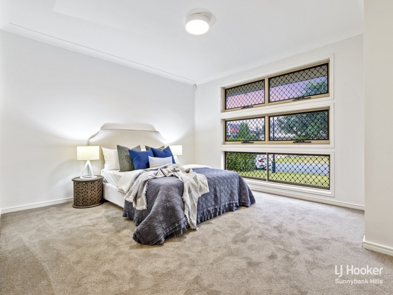 6 Trevi Close, Eight Mile Plains QLD 4113