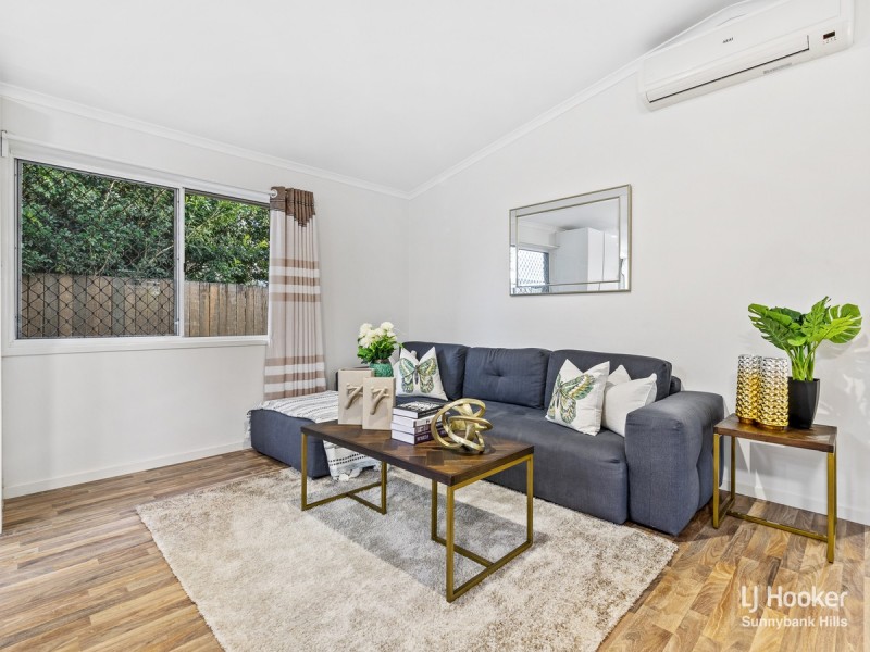 136 Warrigal Road, Runcorn QLD 4113