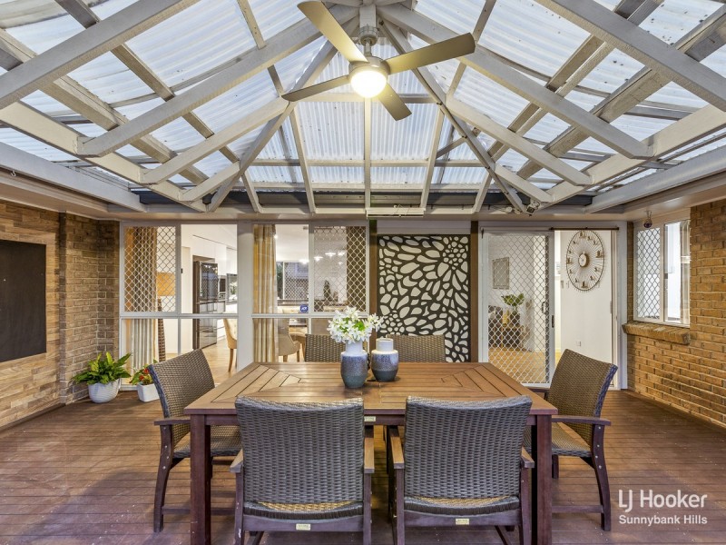 136 Warrigal Road, Runcorn QLD 4113