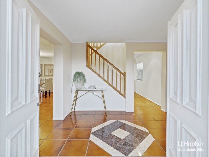 15 Lavender Close, Calamvale QLD 4116