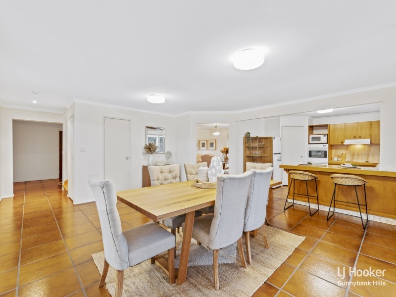 15 Lavender Close, Calamvale QLD 4116