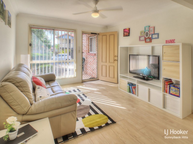 20/8 Honeysuckle Way, Calamvale QLD 4116