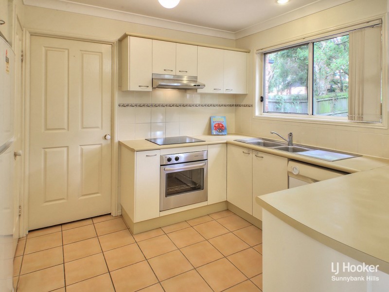 20/8 Honeysuckle Way, Calamvale QLD 4116