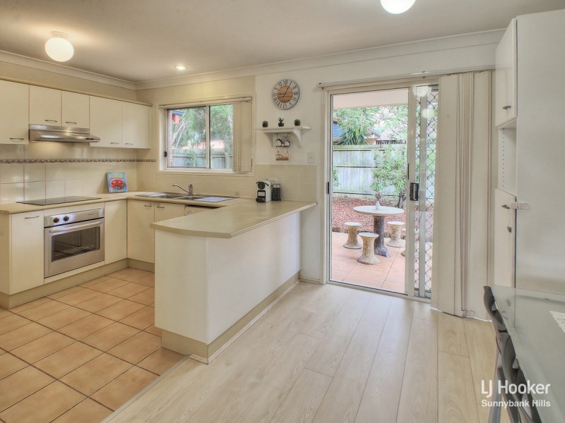 20/8 Honeysuckle Way, Calamvale QLD 4116