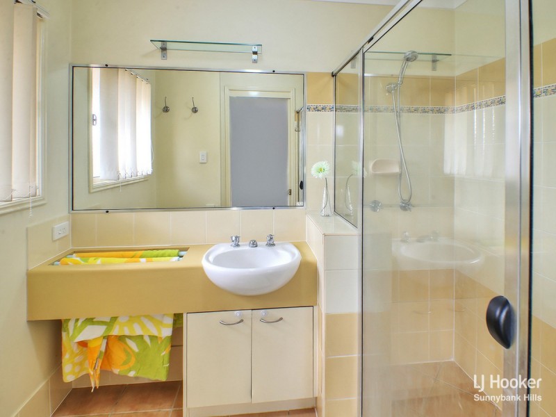 20/8 Honeysuckle Way, Calamvale QLD 4116