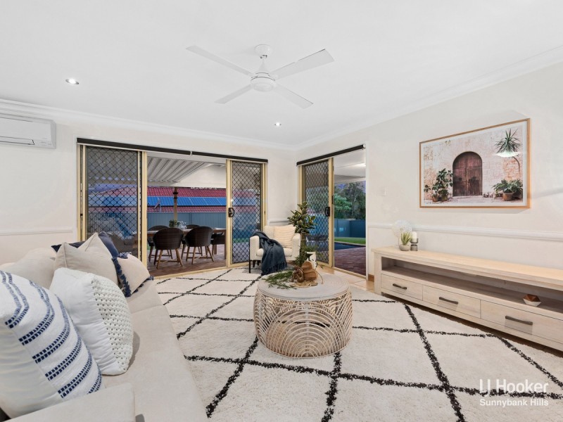 35 Kentwell Place, Wishart QLD 4122